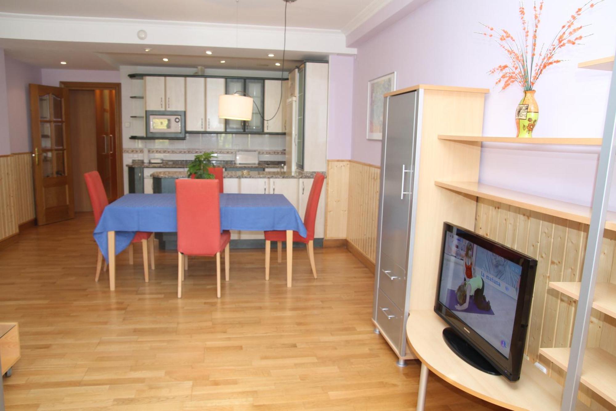 Apartamentos Gebala Estella Buitenkant foto
