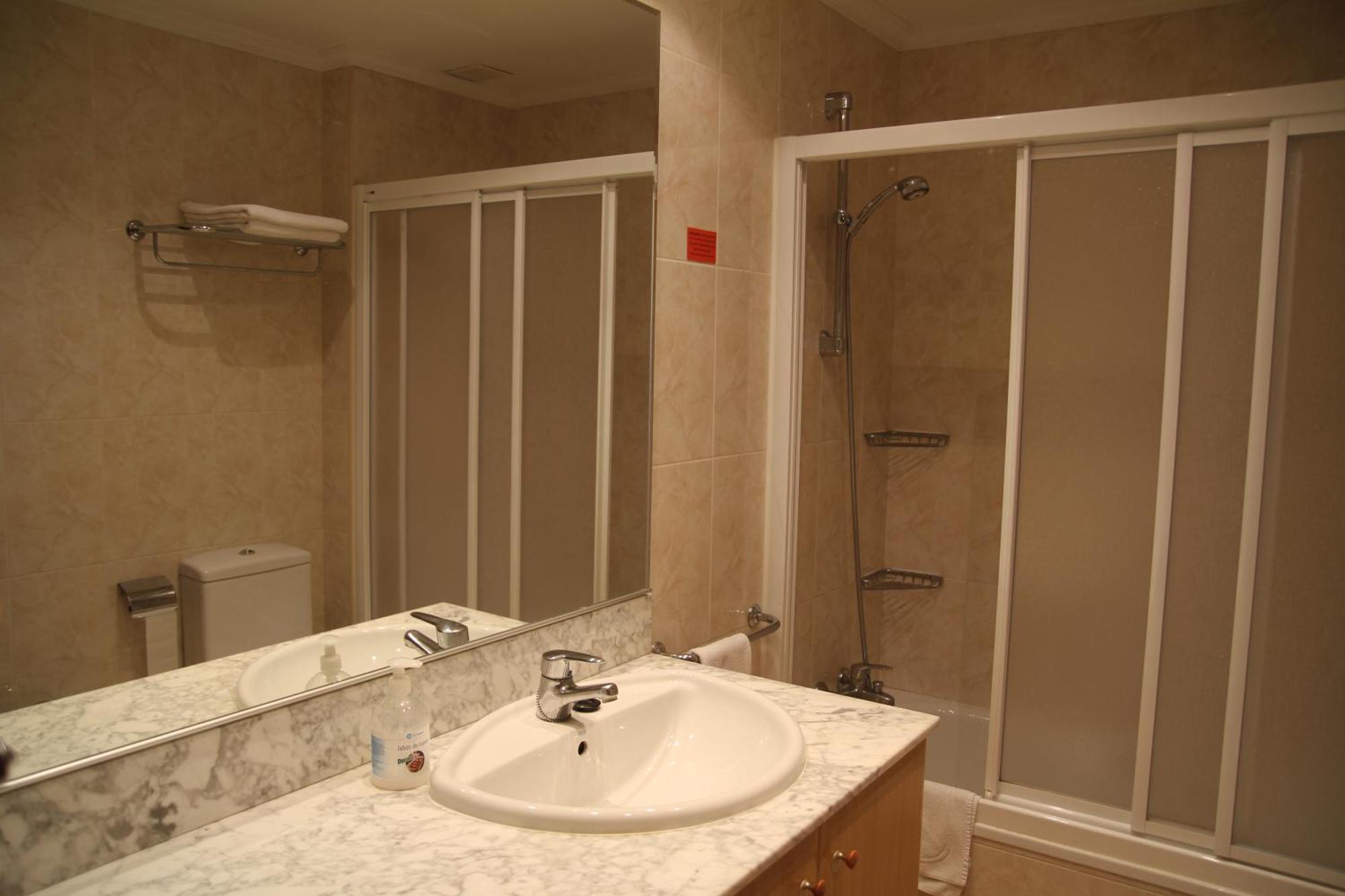 Apartamentos Gebala Estella Buitenkant foto