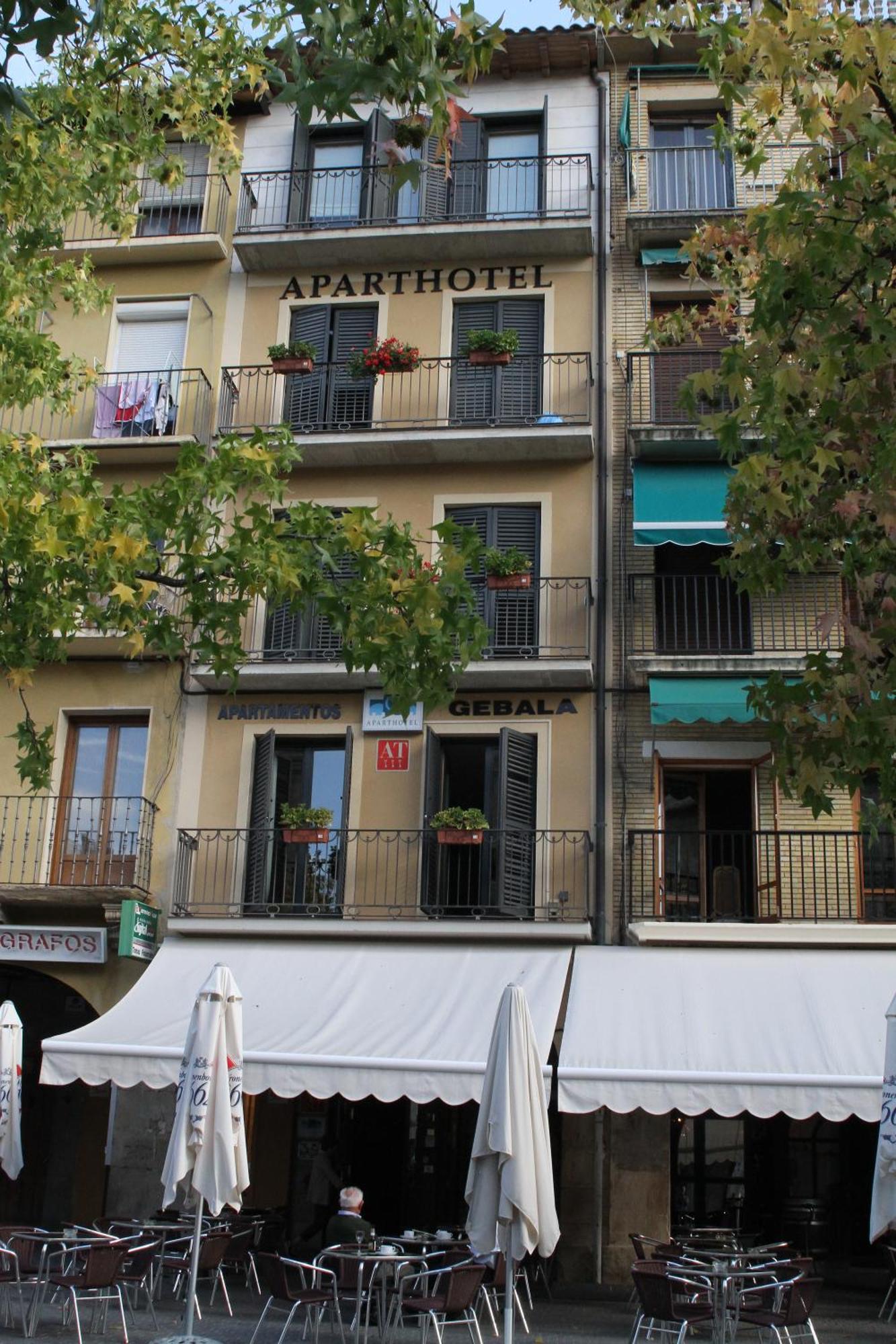 Apartamentos Gebala Estella Buitenkant foto